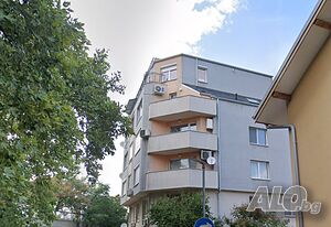 Тристаен Апартамент в Квартал Съдийски