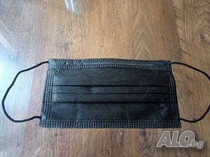 Продавам черни трислойни маски на страхотни цени