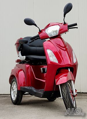 Елегантна триколка модел Vista на EcoWay металик Bordo цвят