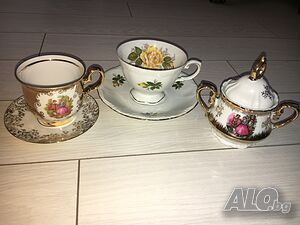 Двоен сет чаши за кафе и захарница