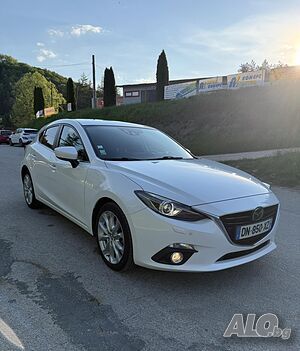 Mazda 3 2.2d Skyactiv Head-Up BOSE