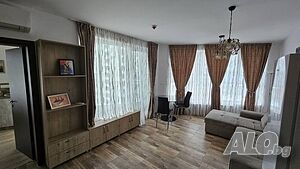 Двустаен апартамент в Сентрал Парк с паркомясто в ж.к Славейков