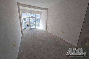 Магазин, под наем, ж.к Меден Рудник зона В Магазин 30 кв.м | Магазини, Офиси, Кабинети, Салони | Меден Рудник Бургас