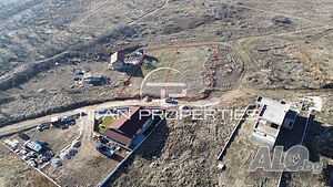 Парцели за продажба в с. Брестник