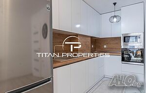 Луксозен двустаен апартамент в жк. Христо Смирненски