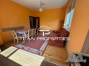 Тристаен апартамент в кв. Каменица 2