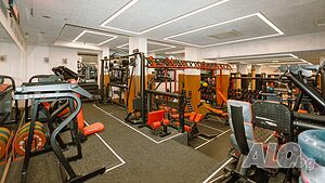 Съвременен фитнес клуб бизнес за продажба в ж.к Зорница
