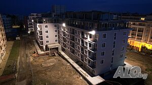 Двустаен апартамент в к-к Слънчев Бряг