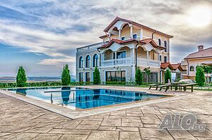 Ново! Къща с басейн, гледка море и планина в с. Кошарица