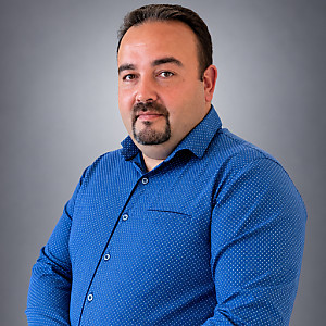 Емин Емин