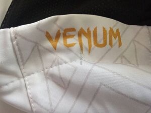 Нов комплект анцунг UFC Venum