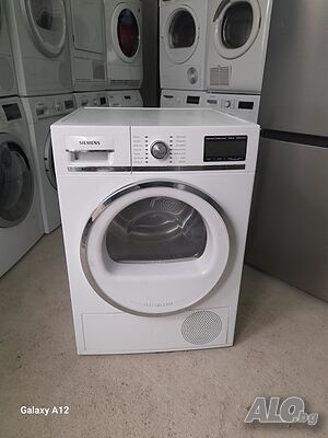 Сушилня с термопомпа Siemens WT47Y781/11 самопочистваща A++