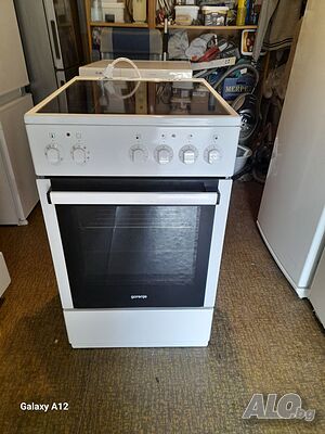 Стъклокерамична готварска печка с керамичен плот Gorenje, 50 см широчина