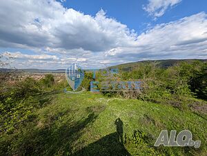 Парцел в регулация с красива панорама в село Джулюница