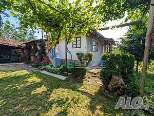 Къща във възрожденски стил в село Къпиново