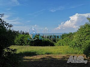 Парцел с панорамна гледка към Горна Оряховица