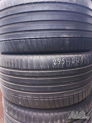 Гуми 4 броя 295/40/21