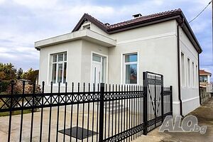 Нова двуетажна къща в град Каварна