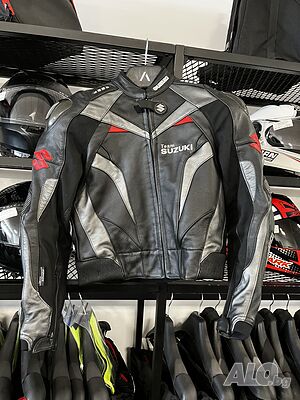 Дамско кожено яке BUSE SUZUKI GSXR EDITION,36-S, гърбица, карбонови протектори 252.30 лв. / 129 €