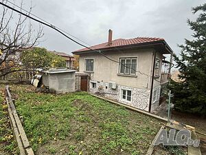 Продава къща с. Брестовица, община Родопи, област Пловдив