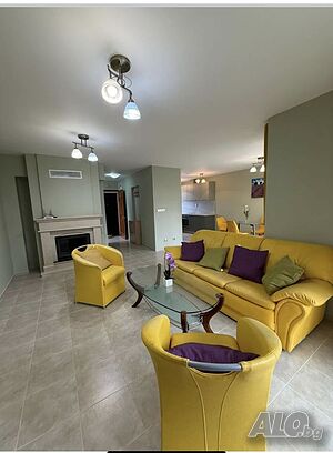Къща с двор в Almond Hill Villas, с. Кошарица - 145 м²