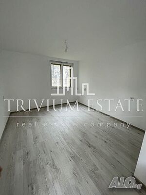 Офис за продажба в Пловдив, Топ Център - партерен, ремонтиран „до ключ“