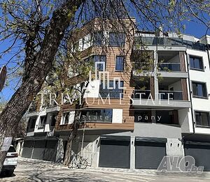Двустаен апартамент за продажба в Пловдив - Кършияка, до Гранд Хотел Пловдив