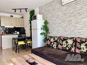 Двустаен апартамент под наем- първа линия в Поморие