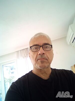 Търся запознанство