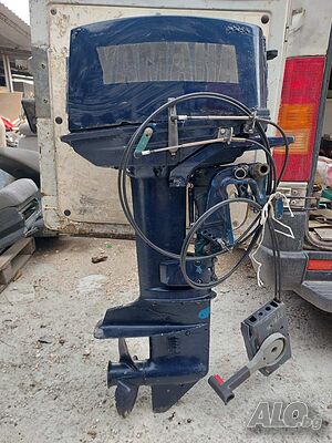 Продавам извънбордов двигател YAMAHA 25HP, работещ, внос от Италия. Може и за части.