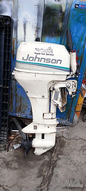 Продавам извънбордов д-л Johnson 8HP 4т, къс ботуш, обслужен, внос от Италия Johnson 8HP 4т Бензин 8 к.с. | Извънбордови двигатели | Пловдив