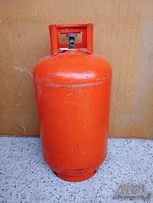 Продавам газова бутилка - 13,2 kg, внос от Италия
