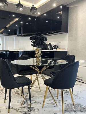 Апартамент първа линия море Бургас супер лукс