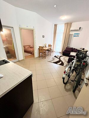 Двустаен апартамент 49 кв.м в к-с Гранд Камелия!