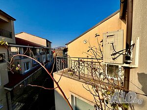 image_9