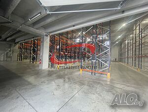 Промишлени помещения - Складове - 1450кв.м., 940кв.м., Индустриално зона Юг