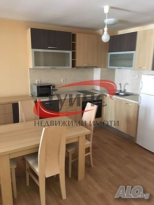 Тристаен апартамент Обзаведен Непоследен етаж 106 кв.м