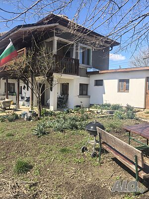 Продавам напълно реновирана къща на 15 км от Враца