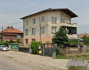 Етаж от къща за продажба