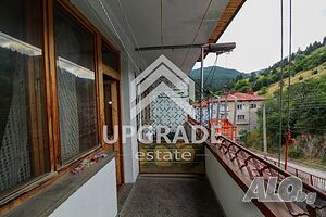 image_9