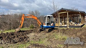 услуги с верижен Мини Багер - област Бургас