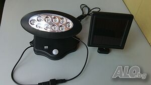 2 броя LED осветление със слънчев панел