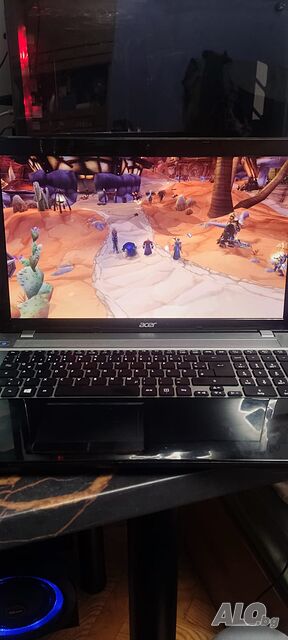Лаптоп Acer Aspire V3-731 / 17.3” / Core i5 / 8GB RAM / SSD + HDD