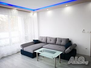 Тристаен апартамент в Смирненски