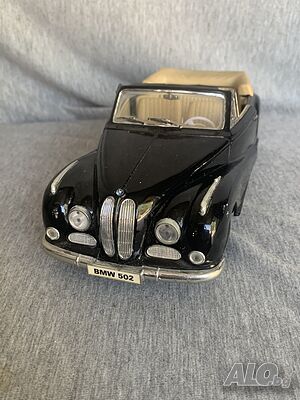 количка BMW 502 Cabriolet (1955 г.) в мащаб 1:18 Maistо