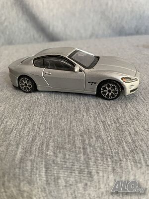 количка bburago 1/43