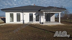 Нова къща в България близо до морето