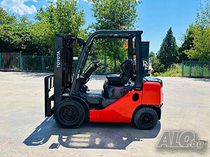 Рециклиран газокар TOYOTA, 2500кг, 2011 г, Гаранция 12 месеца