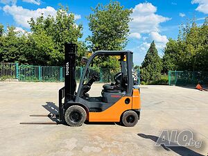 Рециклиран газокар TOYOTA, 1500 кг, 2010 г, Гаранция 12 месеца