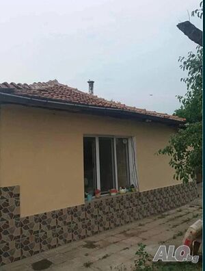 Едноетажна къща, с. Момино село